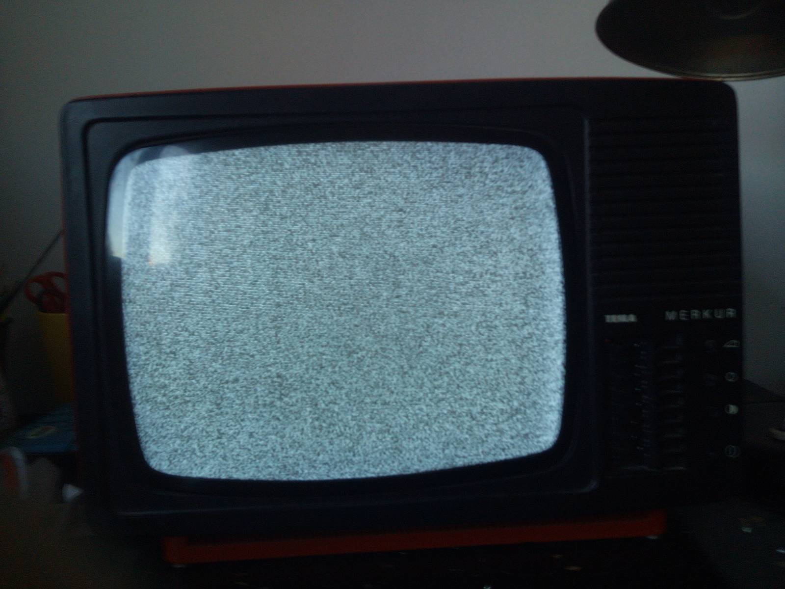 Jak naladit starou TV?
