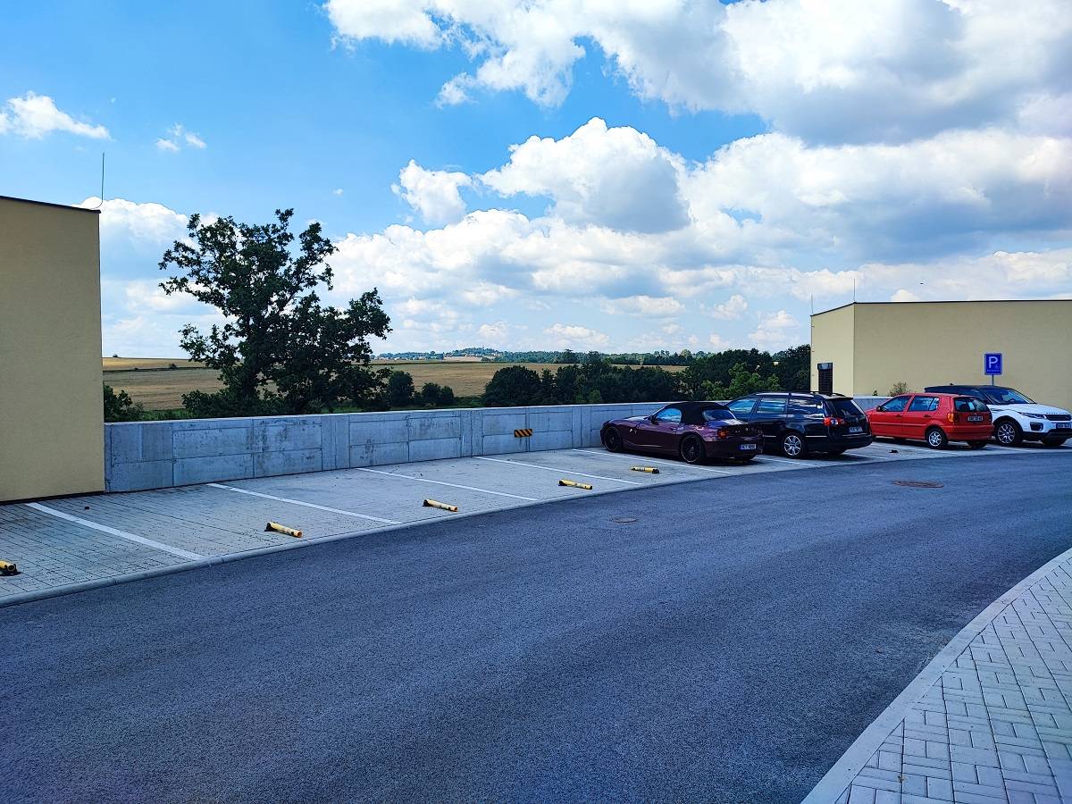 Kdo povoluje parkoviště?