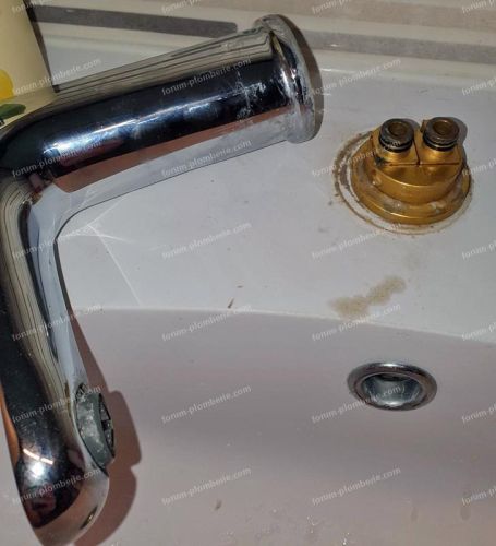 Dothnuti vodovodn baterie #2