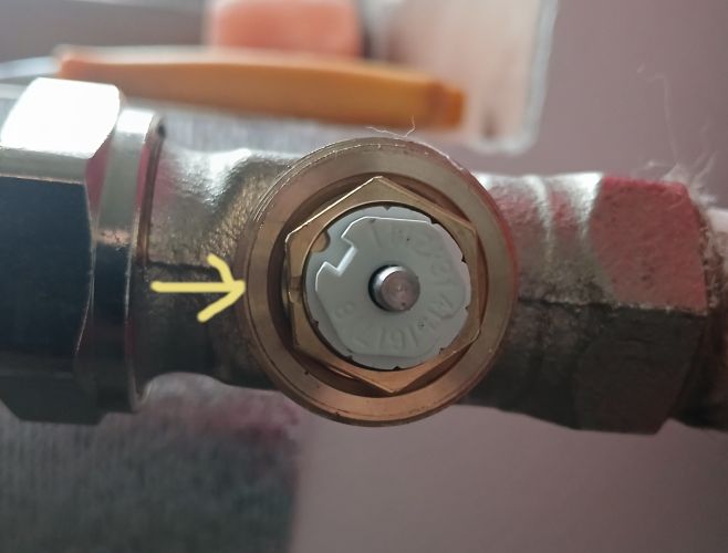 Nastaven prtoku raditoru