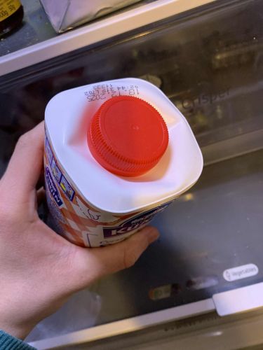 Pomlcen tetrapak obal a trvanlivost mlka