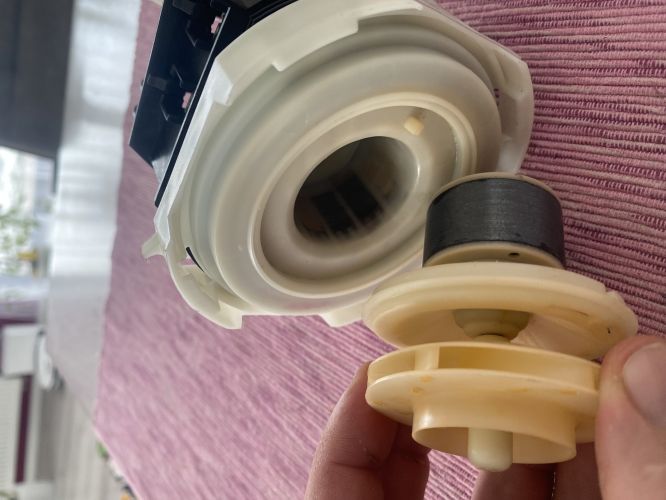 Myka Beko vyhazuje proudov chrni #3