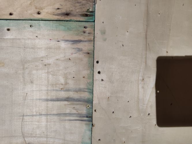 Čím natřít překližku