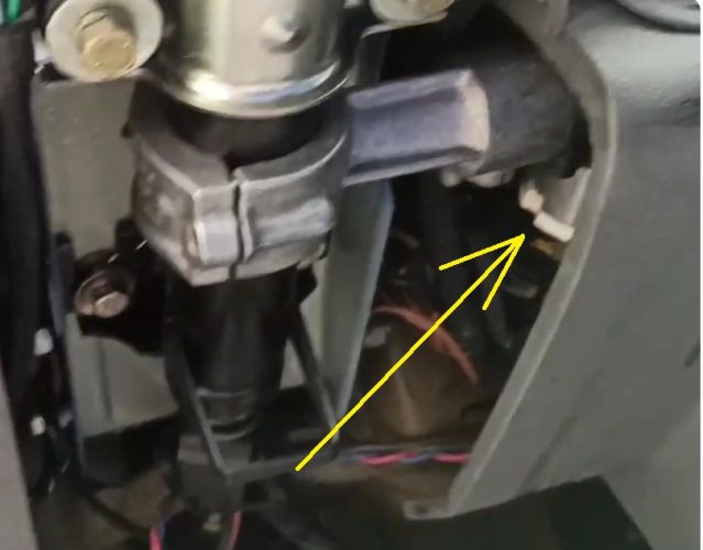 Felicia, starter toci, nenastartuje motor, nesviti kontrolky