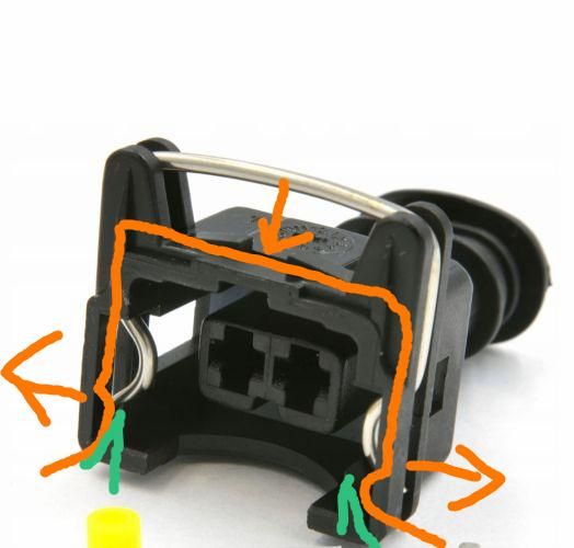 Jak nejlíp sundat pojistnou svorku z konektoru #2