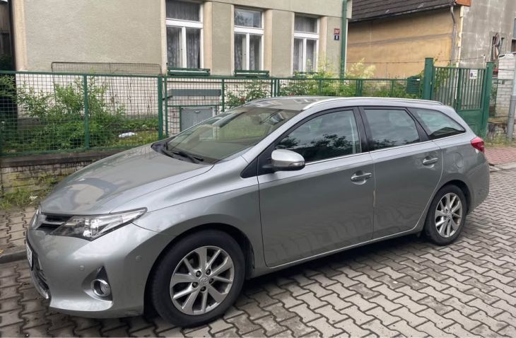 Toyota Auris Touring - dobrá nabídka? #2