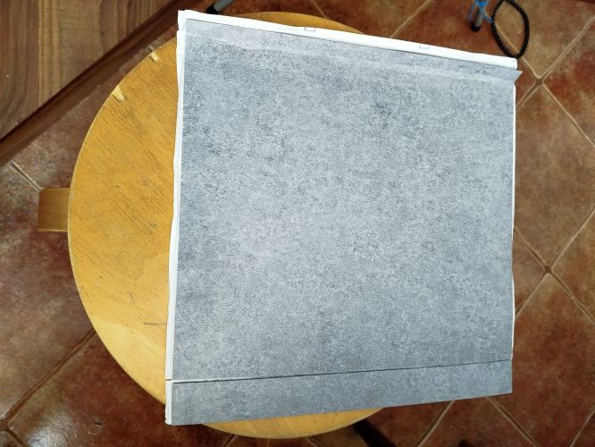 Lepeni samolep PVC dlažby - jaké lepidlo?
